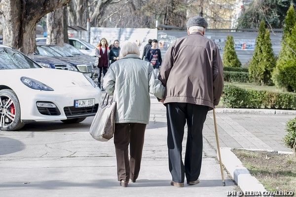 Средняя продолжительность жизни женщин старше 60 лет составляет 20,1 года, а у мужчин-15,9 лет.