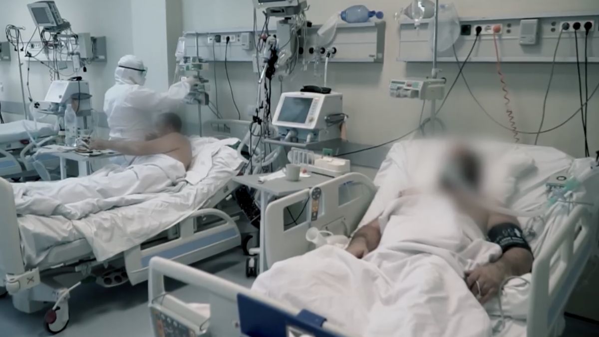 Врач: Выбирайте жизнь, лучше быть с любимыми людьми, чем побывать у нас.