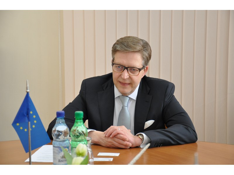 Calitatea democraţiei din Moldova va determina viitorul relaţiilor ţării cu Uniunea Europeană, a conchis şeful Delegaţiei UE.