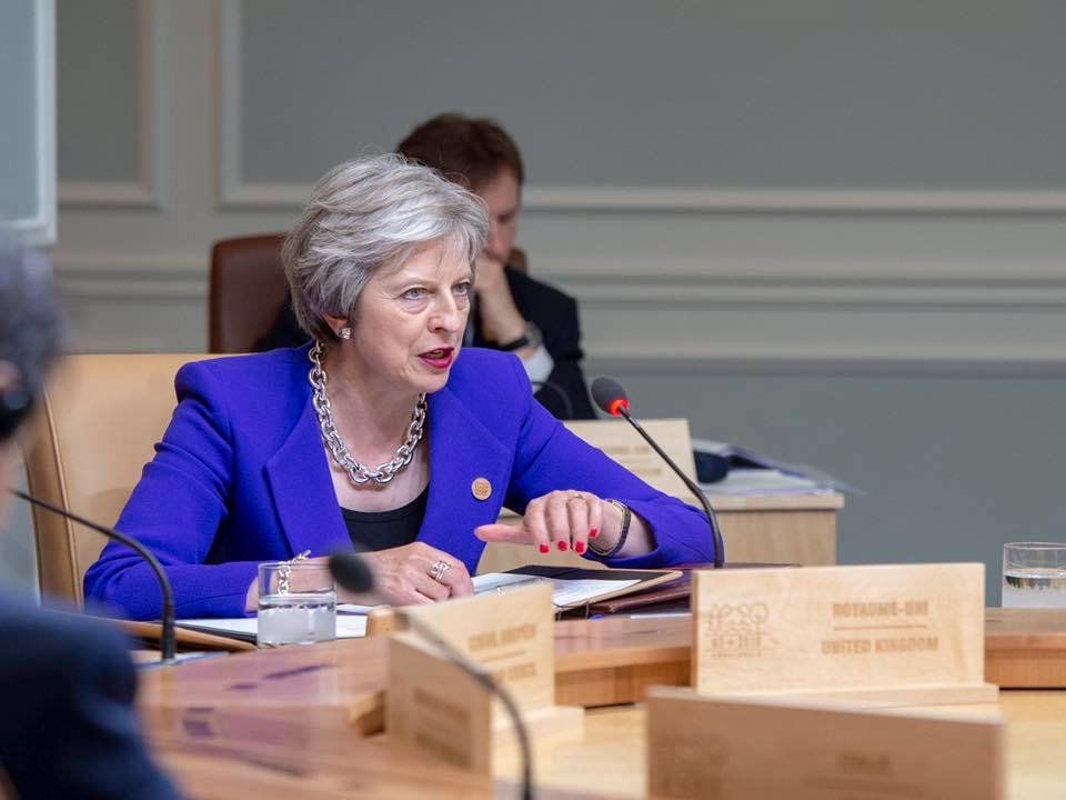 Мэй отказалась обсуждать Brexit с членами британского правительства.