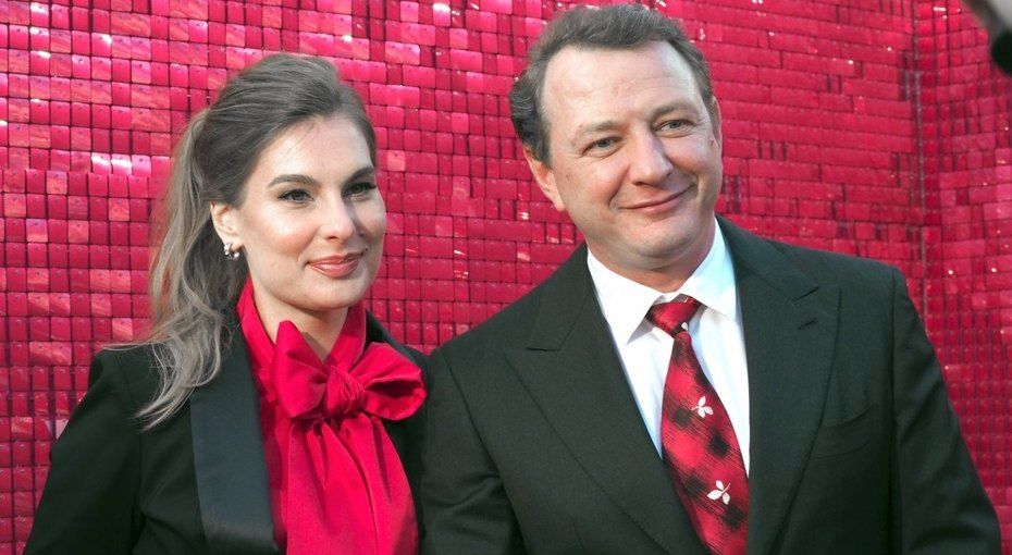 После больницы Елизавета Шевыркова переехала к родителям. 