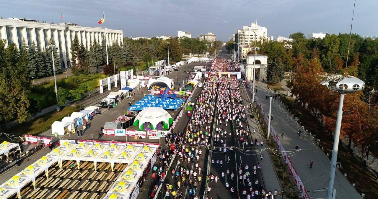 Мунсовет утвердил стоимость аренды площади: 1000 леев за квадратный метр.