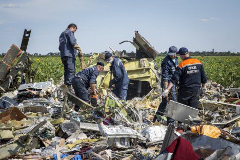 Самолет Boeing 777, был сбит ракетой над территорией Донбасса.