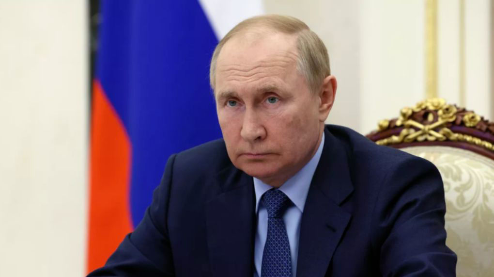 Путин: Погибшие в "спецоперации" военные отдали свою жизнь за Россию.