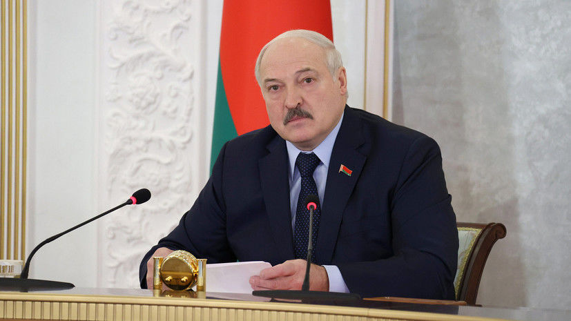 Лукашенко раскритиковал штрафы за отсутствие масок.