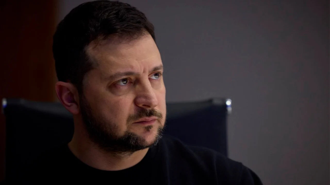 Зеленский об убийстве Татарского: Об этом должна думать Россия.