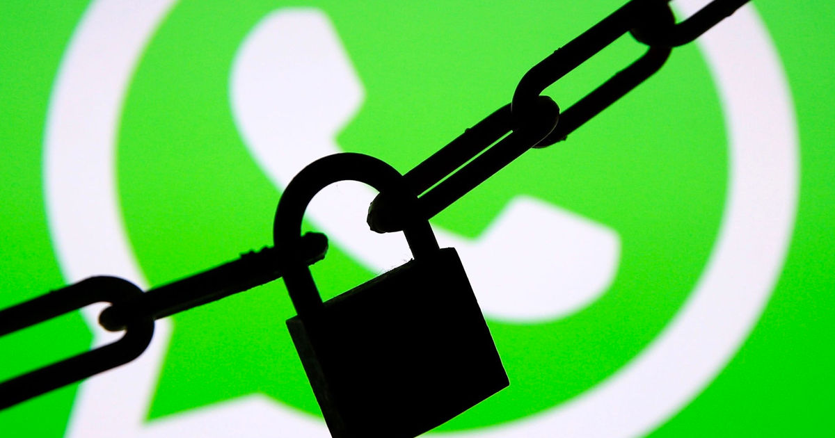 В России полностью заблокировали WhatsApp.