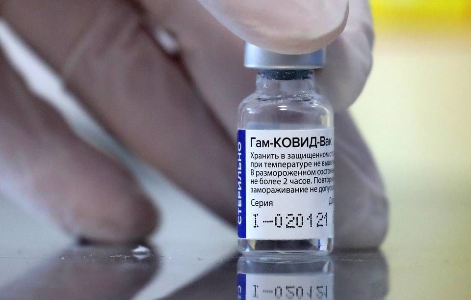 Эффективность "Спутника V" против штамма "дельта" ниже в 2,6 раза.