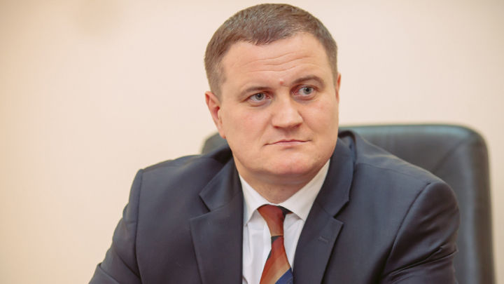 Адвокаты бывшего замминистра внутренних дел Вячеслава Чебана, обвиняемого в коррупции, настаивают на его освобождении из-под стражи. 