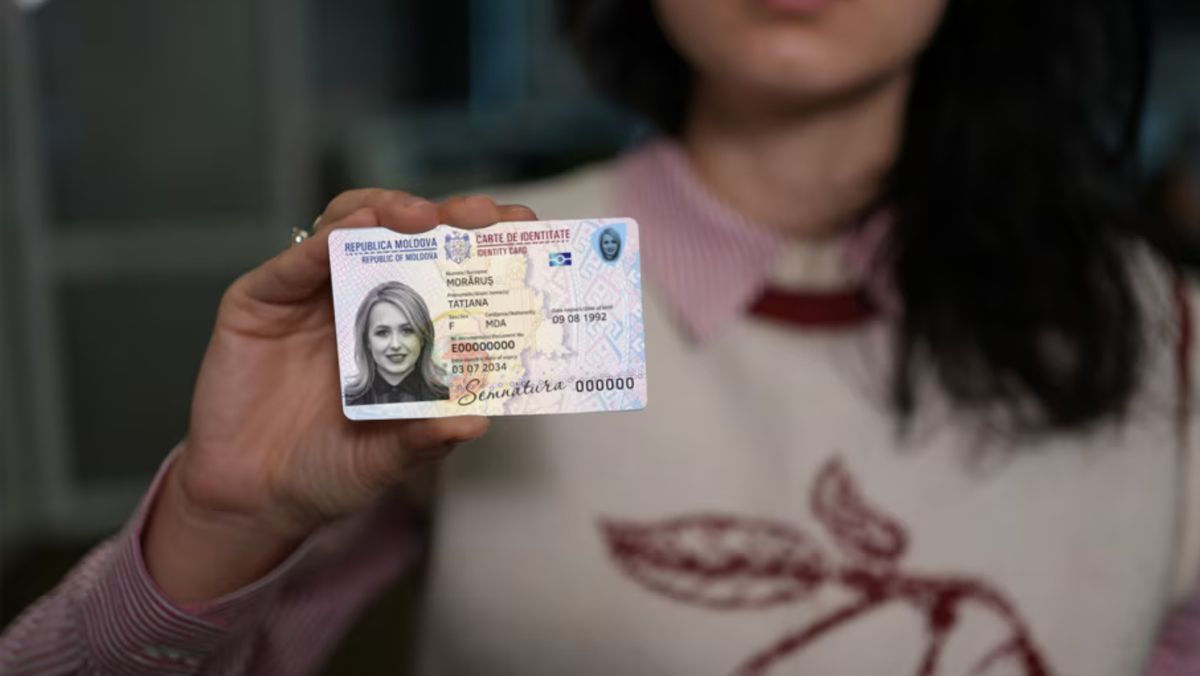 Более 400 тысяч граждан Молдовы перешли на удостоверения личности нового образца.