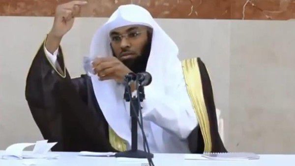 Шейх Бандар аль-Хайбари рассказал свою версию о неподвижности Земли.
