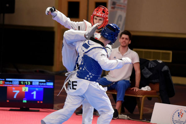 Trei medalii de bronz la Campionatul European de Taekwondo