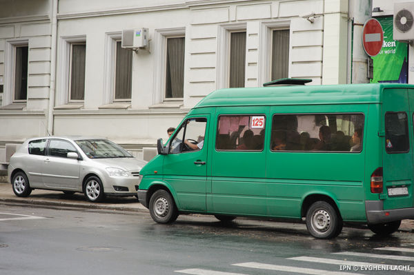 Din 1 decembrie, se modifică itinerarul rutelor de microbuz nr. 125, 175 şi 193.