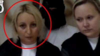 Карина Колца вернулась на родину.