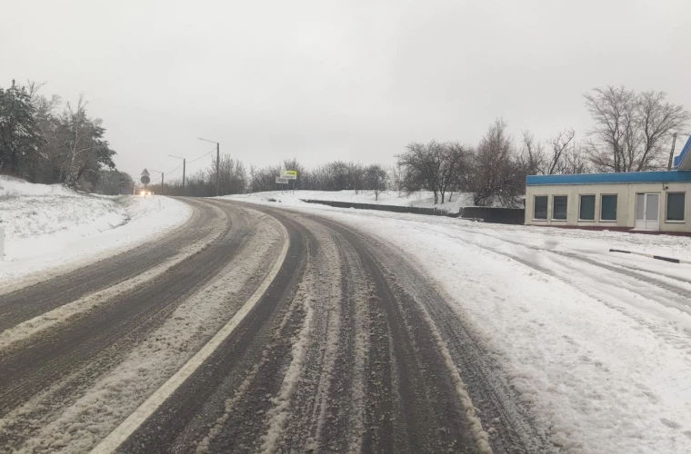Работники дорожных служб расчистили трассы на севере Молдовы.