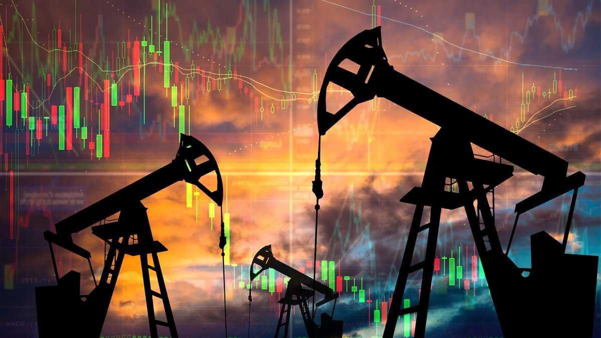 Цены на нефть упали ниже 100 долларов.