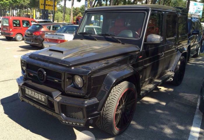 SUV de 500.000 euro pe străzile din Chișinău. Foto: smotra.md