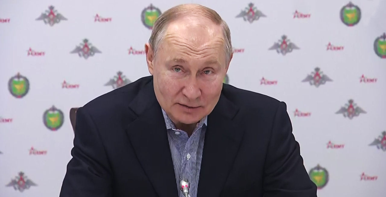 Путин об ударе по Белгороду: У меня все кипит, но РФ бьет по военным объектам.