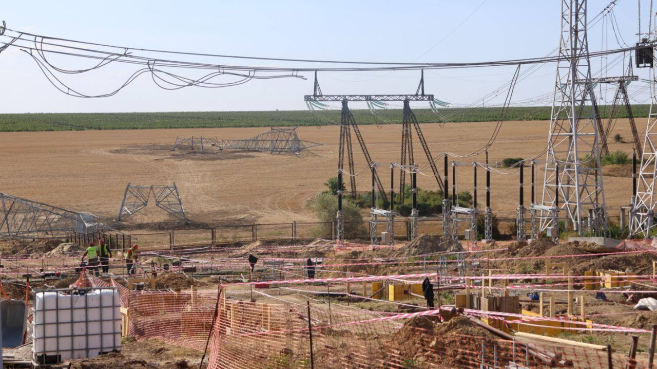 Fundațiile pentru pilonii LEA Vulcănești–Chișinău, finalizate în proporție de 96 la sută.