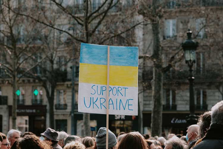 С 15 мая граждане Украины, не получившие правового статуса - временной защиты, вид на жительство или статуса беженца, будут находиться в стране на общих основаниях.