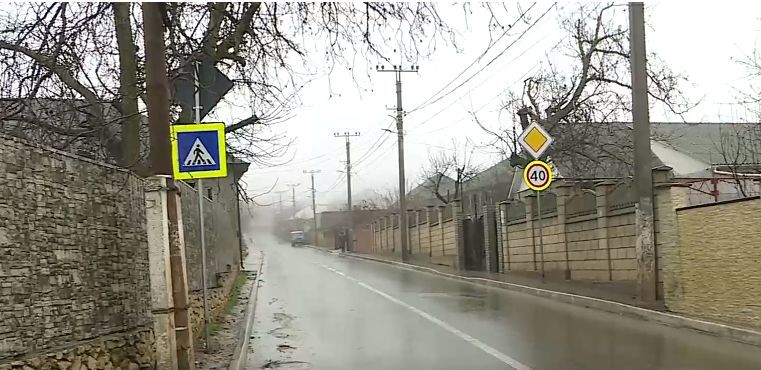 Жители некоторых районов Дурлешт не могут выехать в Кишинев.