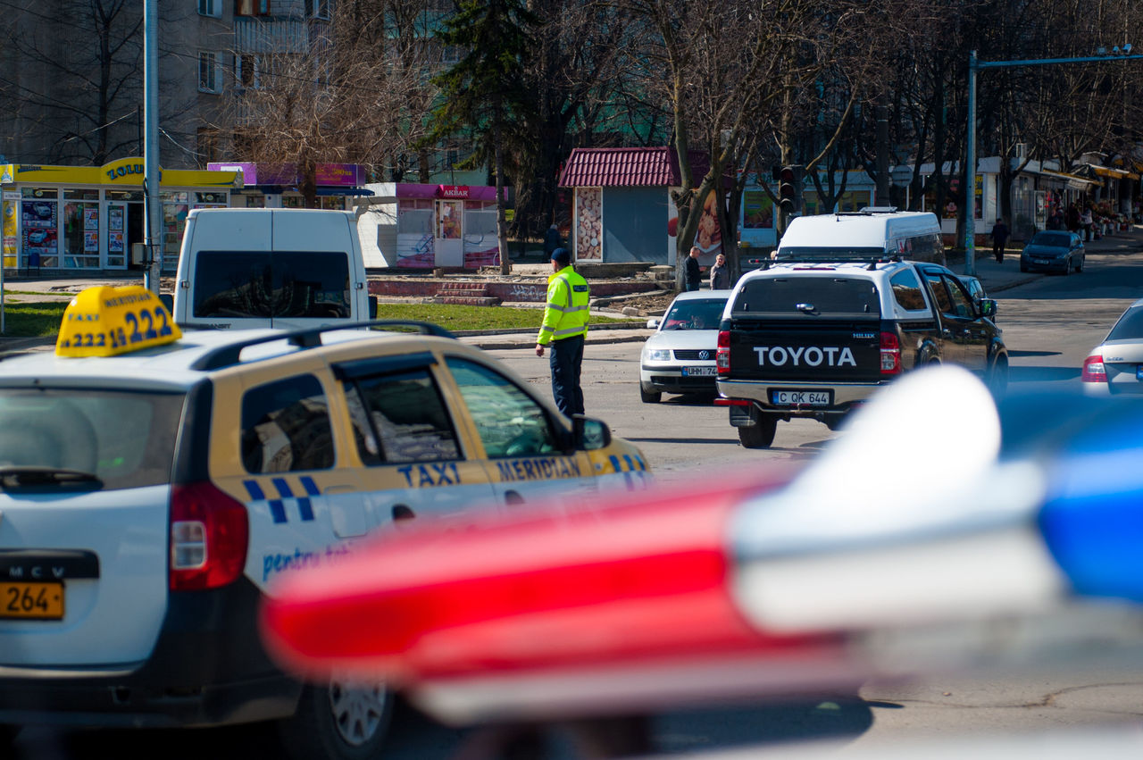 В связи с Радоницей, НИП прогнозирует более плотный поток транспорта и граждан в зоне, прилегающей к Центральному армянскому кладбищу и кладбищу "Святого Лазаря". Фото символ.