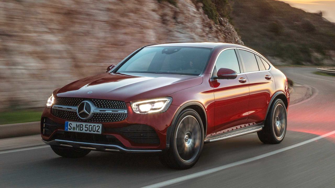 Mercedes-Benz обновил кроссовер GLC Coupe.