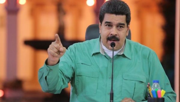 Președintele Venezuelei, Nicolas Maduro, a ordonat ieri seară închiderea frontierei cu Columbia. 