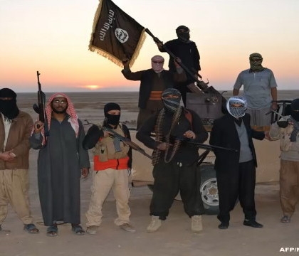 Rebelii jihadisti sunniti au preluat miercuri controlul asupra unui alt oras din Irak, avansand catre capitala Bagdad intr-o ofensiva fulgeratoare.