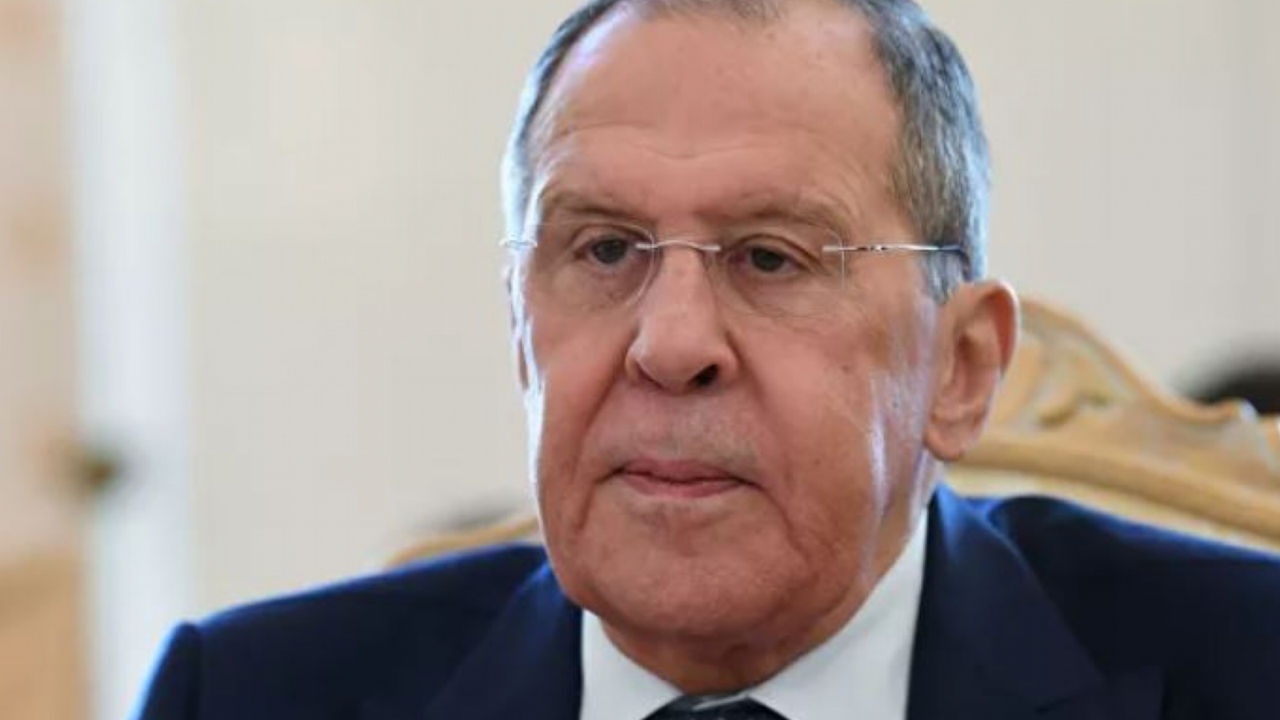 Лавров назвал слова Зеленского о гарантиях для миссии МАГАТЭ «явкой с повинной».