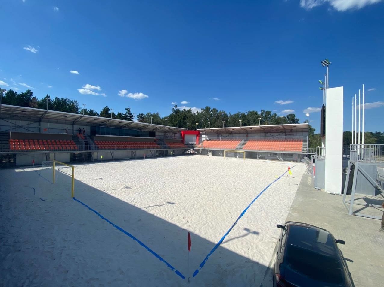 27 августа состоится открытие стадиона для пляжного футбола в столичном парке La Izvor. 