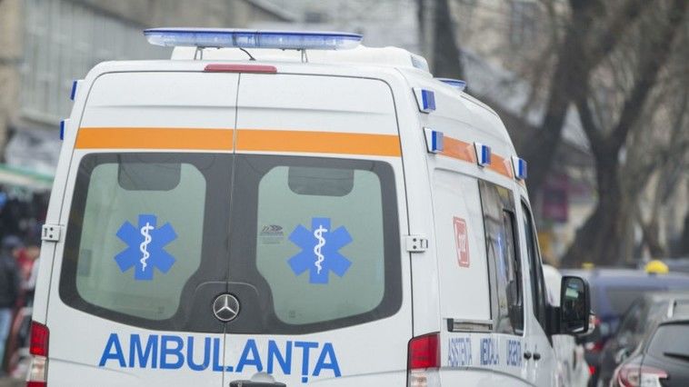 В Дондюшанах словесная перепалка между приятелями закончилась поножовщиной.