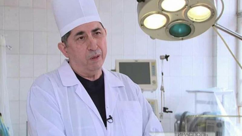 От коронавируса умер врач Ибрагим Акперов.