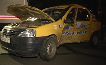 O persoana a ajuns la spital in urma unui accident produs aseara pe bulevardul Moscovei.