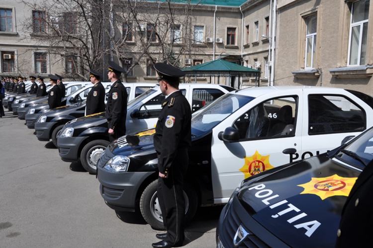 У сотрудников МВД проверят интеллект и физподготовку. Фото: eurasianews.md