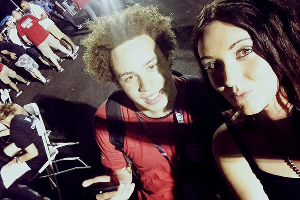 Marcus Hutchins a reușit, în doar câteva ore, să oprească unul dintre cele mai grave atacuri cibernetice. 