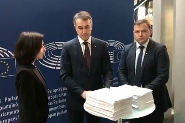 Петицию ACUM представили в Страсбурге.