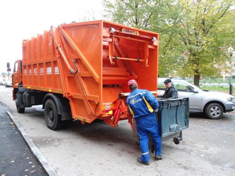 Часть Экологического фонда хотят направлять на приобретение спецтехники по вывозу ТБО.