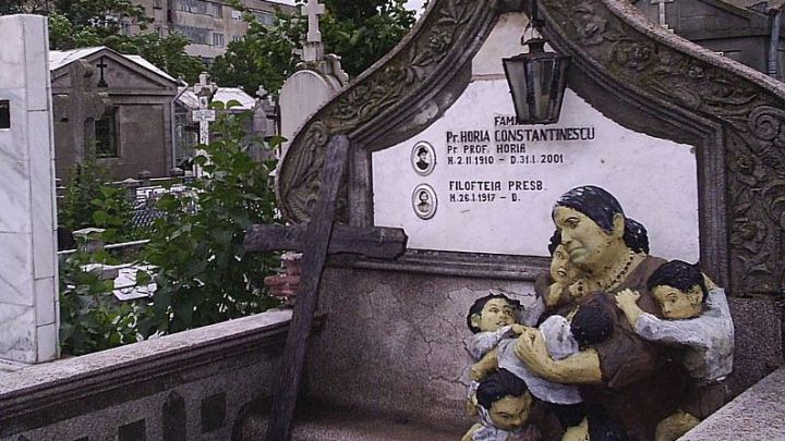 Misterul mormântului bântuit. Mii de oameni vin să confirme legenda Foto: turismistoric.ro