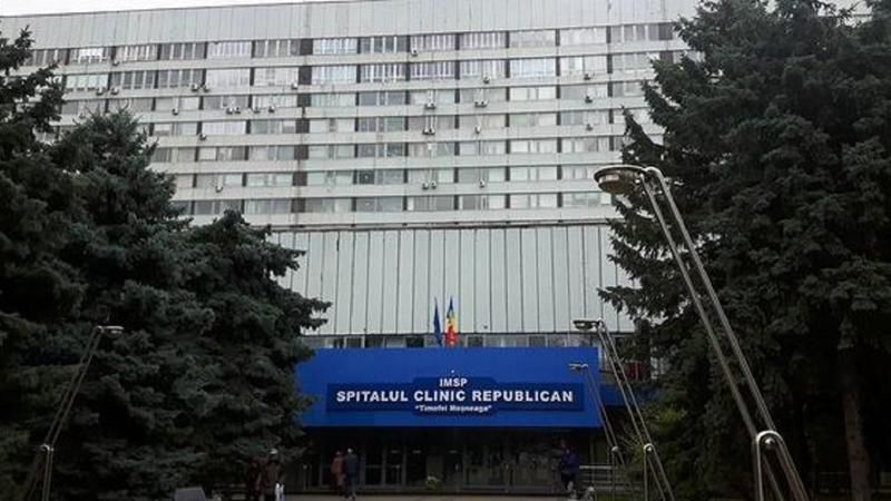 В Республиканской больнице произошел пожар: эвакуировали 200 человек.