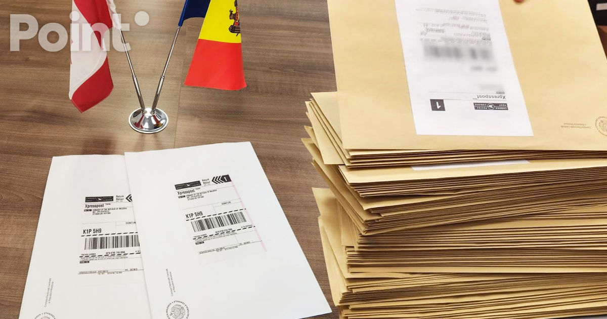 Primii doi moldoveni din diasporă și-au exprimat votul pentru alegerile prezidențiale.