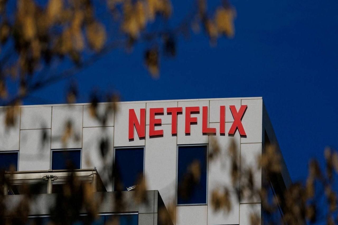Германия обязала Netflix инвестировать 8% выручки в местное кино.