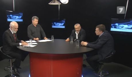 "Тексты и действия этих учреждений – вызывающие. Они плюют в сторону тех, кто их избрал."