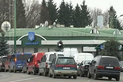 Пограничный КПП в селе Шегини, Львовская область Кадр: «Первый канал»