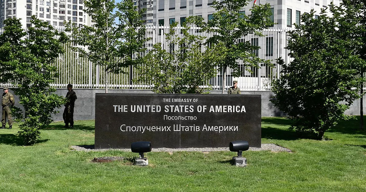 США хотят послать в Киев новых военных советников.