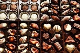 Încetinirea consumului vine după ce achiziţiile record au determinat, timp de trei ani, creşterea cotaţiilor futures la cacao. Foto: zumi.md