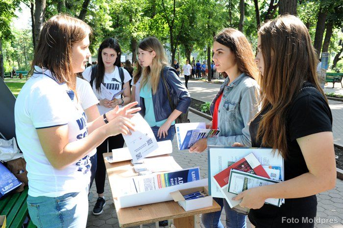"Ярмарка румынских университетов" пройдет в трех городах Молдовы.