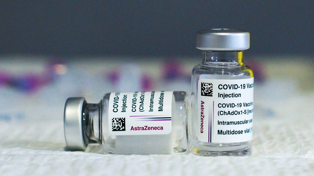 Лавров: Заявления о краже вакцины у AstraZeneca - голословные обвинения.