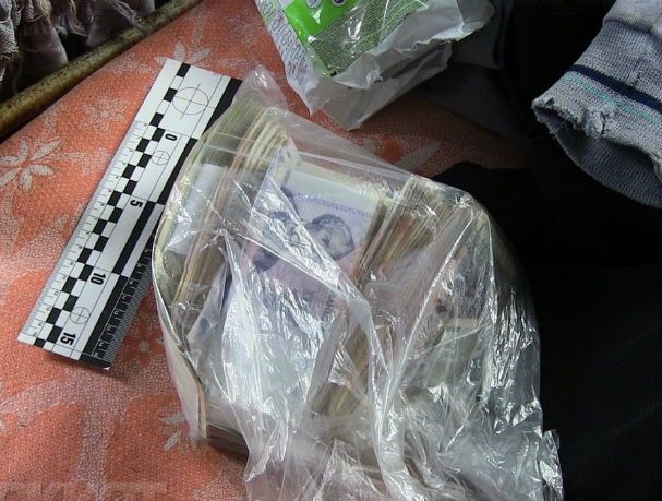 Мужчина забрал всё - 600 долларов США и более 59000 рублей ПМР.