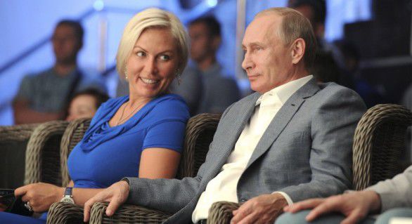 Putin și Ragozina au fost surprinși împreună la Campionatul Mondial de Sambo, desfășura recent în orașul Soci. Foto: independent.md